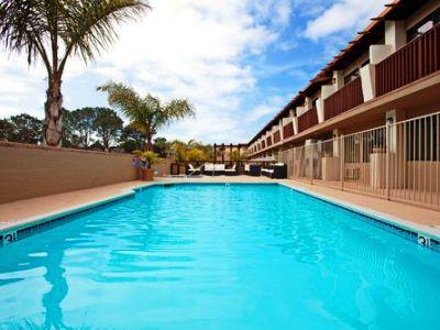 Express & Solana Beach-del Mar By Ihg Resort 3*