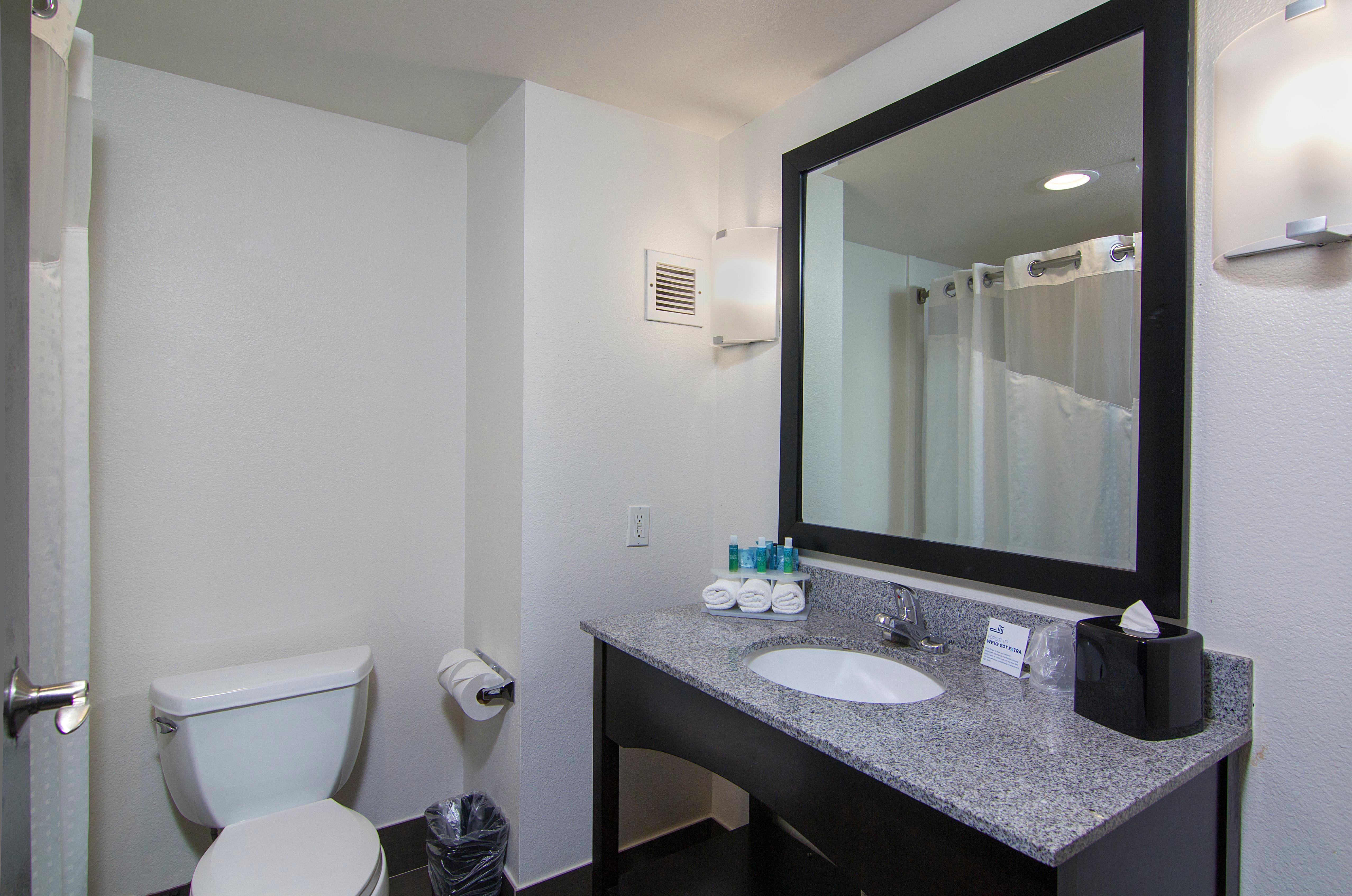 Express & Solana Beach-del Mar By Ihg Resort