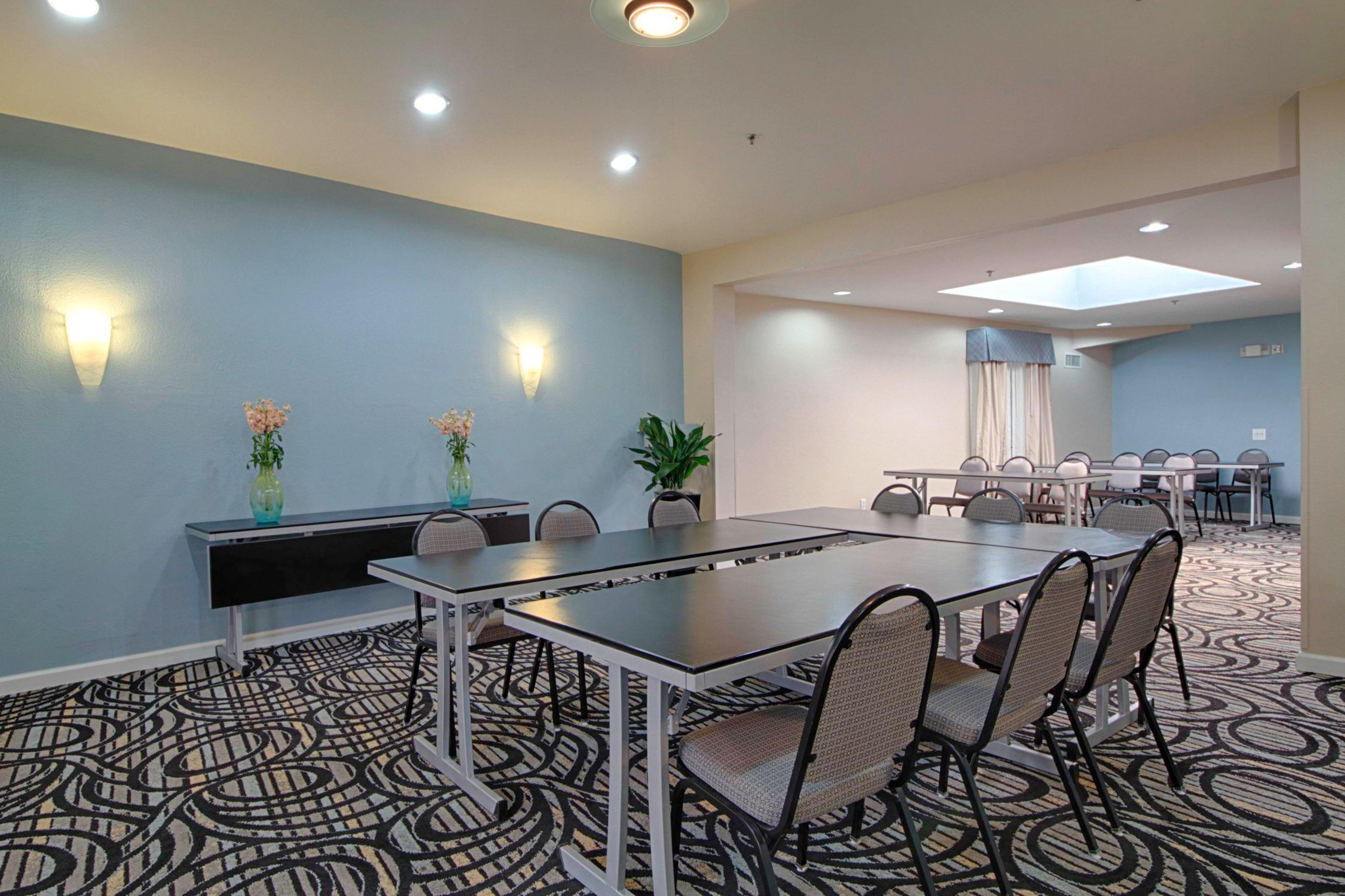Express & Solana Beach-del Mar By Ihg Resort Solana Beach